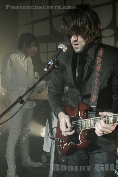 HUSHPUPPIES - 2008-11-08 - PARIS - La Maroquinerie - 